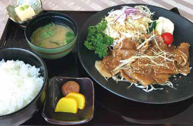 霧島山麓ポークの生姜焼膳