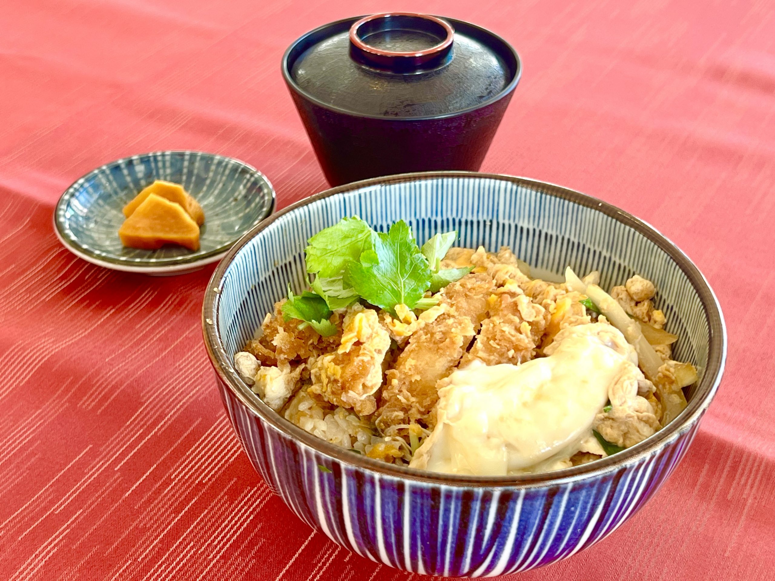 熟成ポークカツ丼