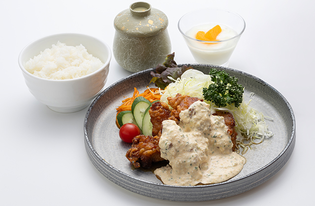 但馬どりのチキン南蛮定食 自家製タルタルソース